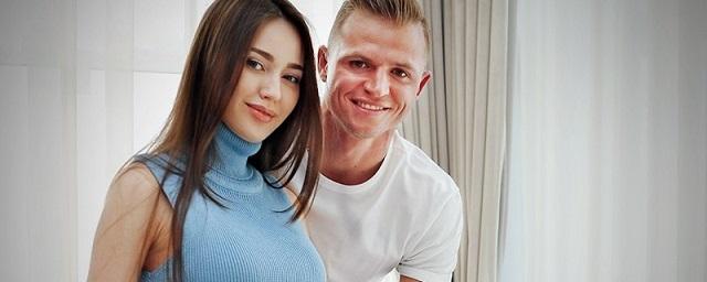Дмитрий Тарасов рассказал, за что любит свою жену