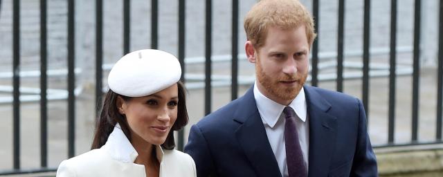 Принц Гарри требует от королевской семьи Британии извинений перед Меган Маркл