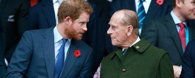 Принц Гарри возвращается в Лондон после новости о смерти деда