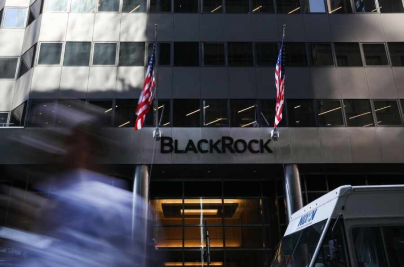 BlackRock вкладывает американские пенсионные деньги в Китай
