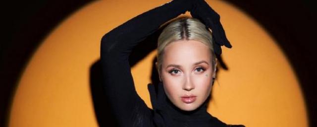 Певица Клава Кока продала билет на свой осенний концерт за 10 миллионов рублей