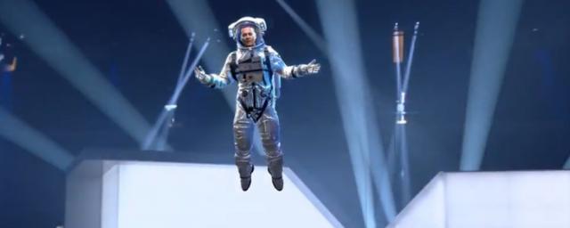 Джонни Депп появился на  премии MTV Video Music Awards в голограмме астронавта