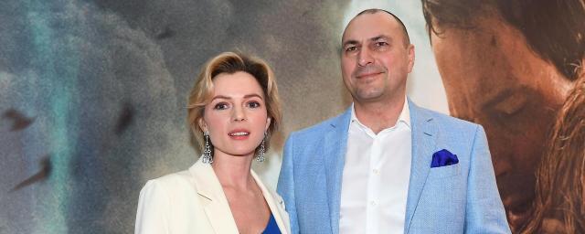 Телеведущая Елена Николаева отметила 37-й день рождения в компании семьи и друзей