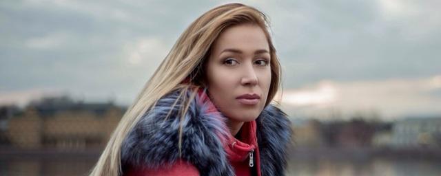 Звезда телепроекта «Дом-2» Надежда Ермакова рассказала о своих проблемах с зубами