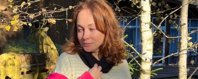 Актриса Виктория Тарасова сообщила, что получает угрозы из-за помощи беженцам Донбасса