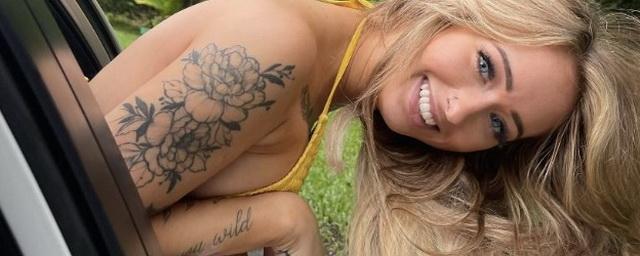 Блогерша Эсси ответила на критику своих татуировок по всему телу