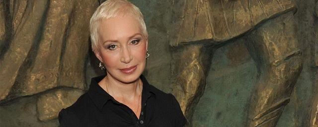 76-летнюю актрису Татьяну Васильеву госпитализировали в московскую больницу с гипертонией