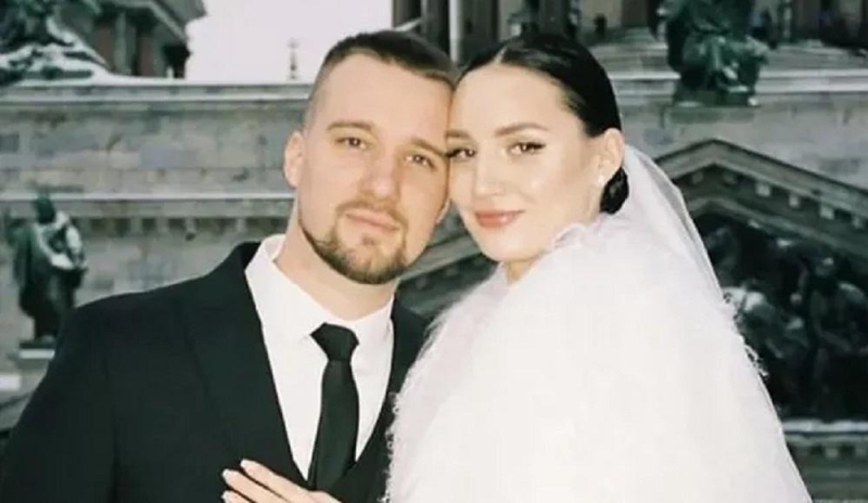 24-летняя падчерица Михаила Горшнева вышла замуж