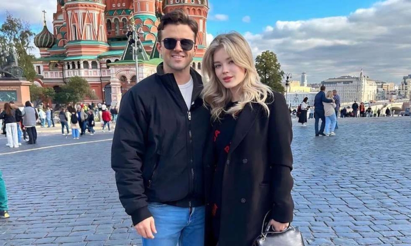«Я ушла от лживого абьюзера»: «Мисс Россия» разорвала помолвку с американским комиком