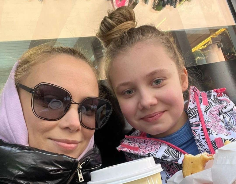 «Такая взрослая»: Арнтгольц показала 14-летнюю дочь от Жидкова