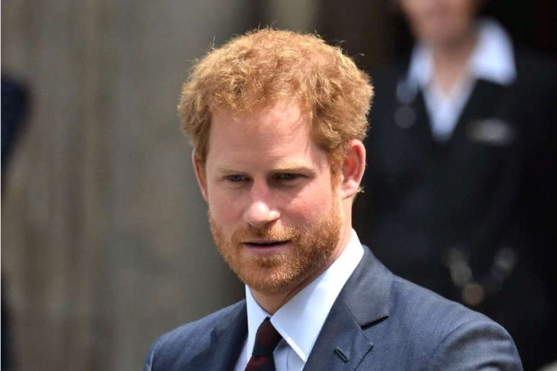 Король Великобритании отказал принцу Гарри в исполнении обязанностей члена монаршей семьи