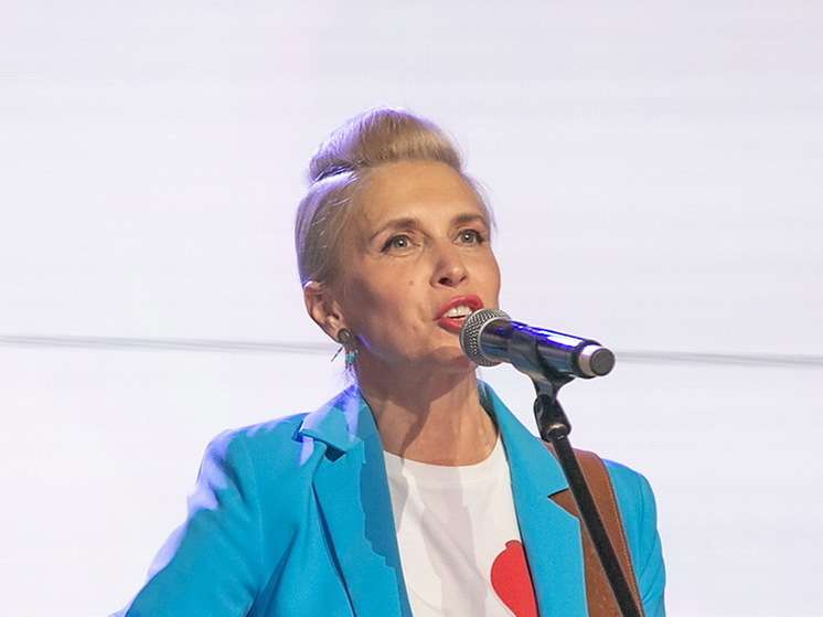 «Организм дал сбой»: Алена Свиридова отменила концерт из-за болезни