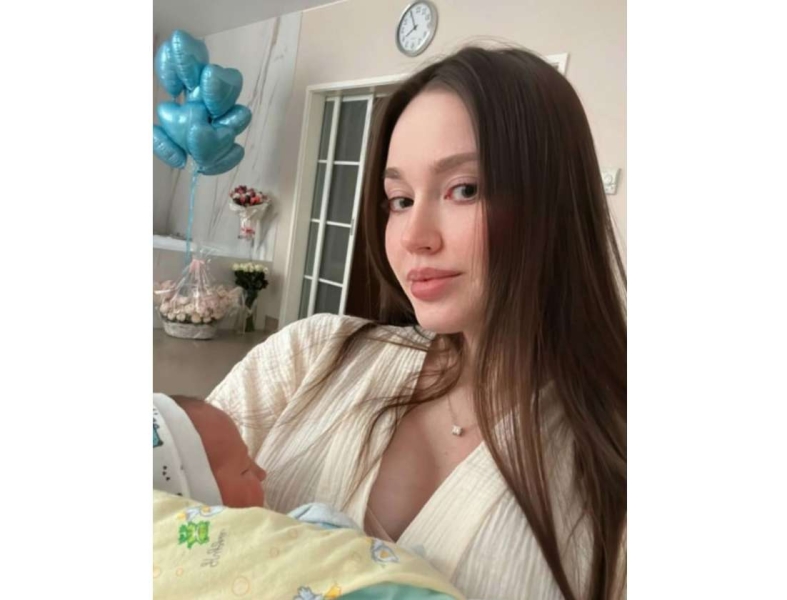«Все-таки началось то, чего я так боялась»: Костенко рассказала о первых проблемах после родов