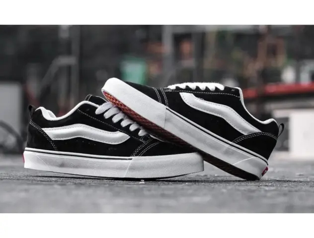 Vans Knu Skool Black White