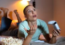 Как смотреть телеканалы онлайн: удобно, бесплатно и в высоком качестве